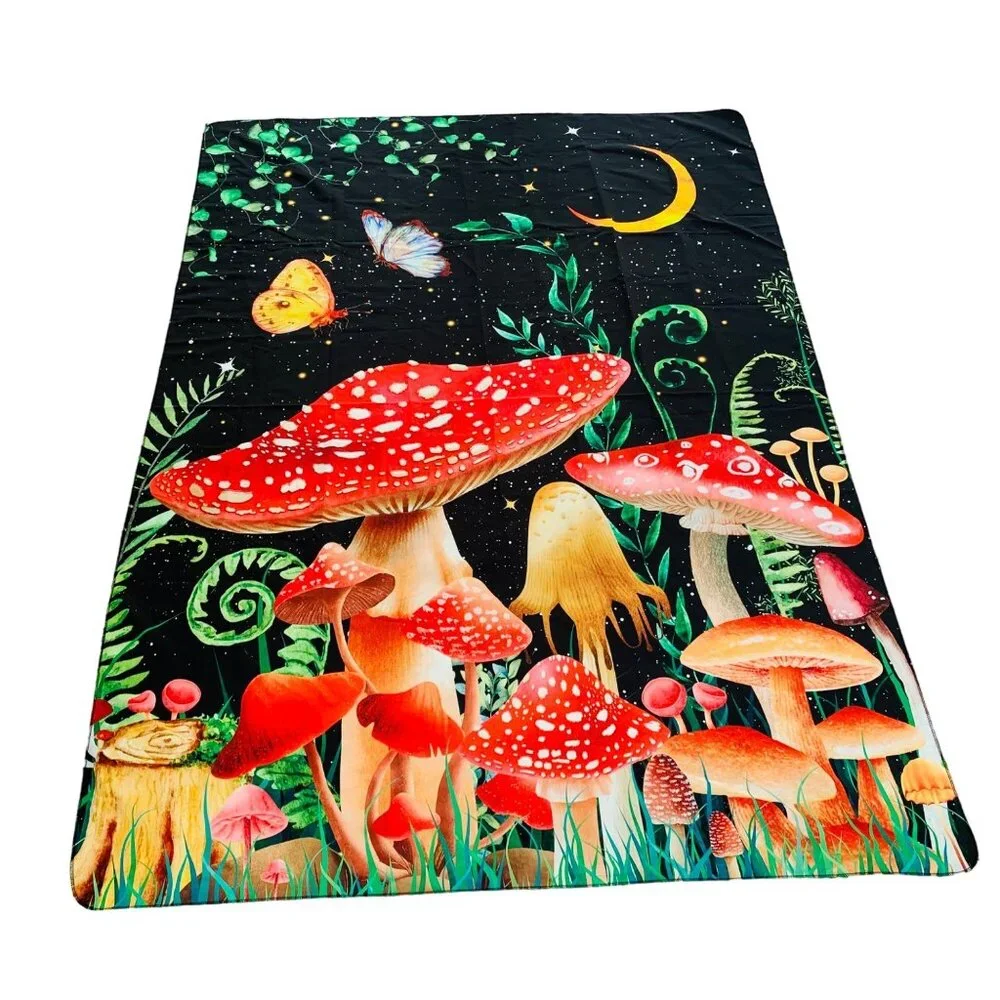 Retro Style Mushroom Wall Hanging Moon Stars Tapestry Colorful Bedding Cover